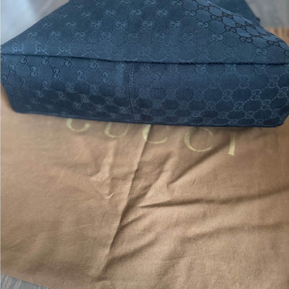 Gucci Black Monogram Hobo Bag - Picture 5 of 9
